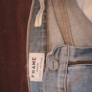 Frame Le Sylvie Slender Straight